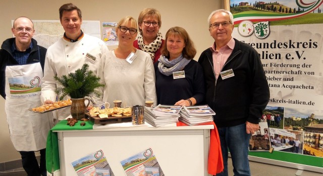 Kochbuchaktion mit Verköstigung im EDEKA Hofbieber