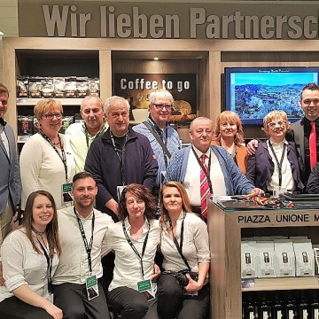 Neue Piazza Unione Montana Acquacheta eingeweiht