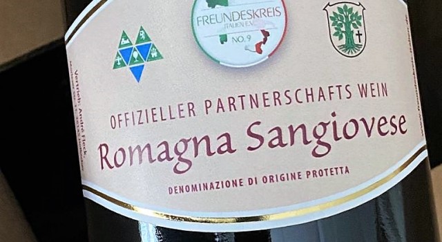 Der neue Partnerschaftswein „Vino ufficiale del gemellaggio“ ist eingetroffen